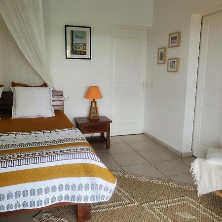 Chambre D'Hote Avec Vue Mer Grand-Bourg  Exterior foto